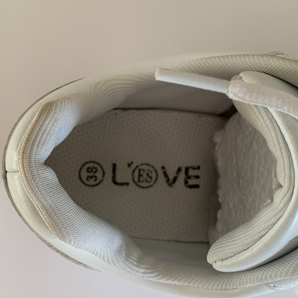 Lesove Women’s Leather Cheerleader Tumbling Shoes - Picture 5 of 8